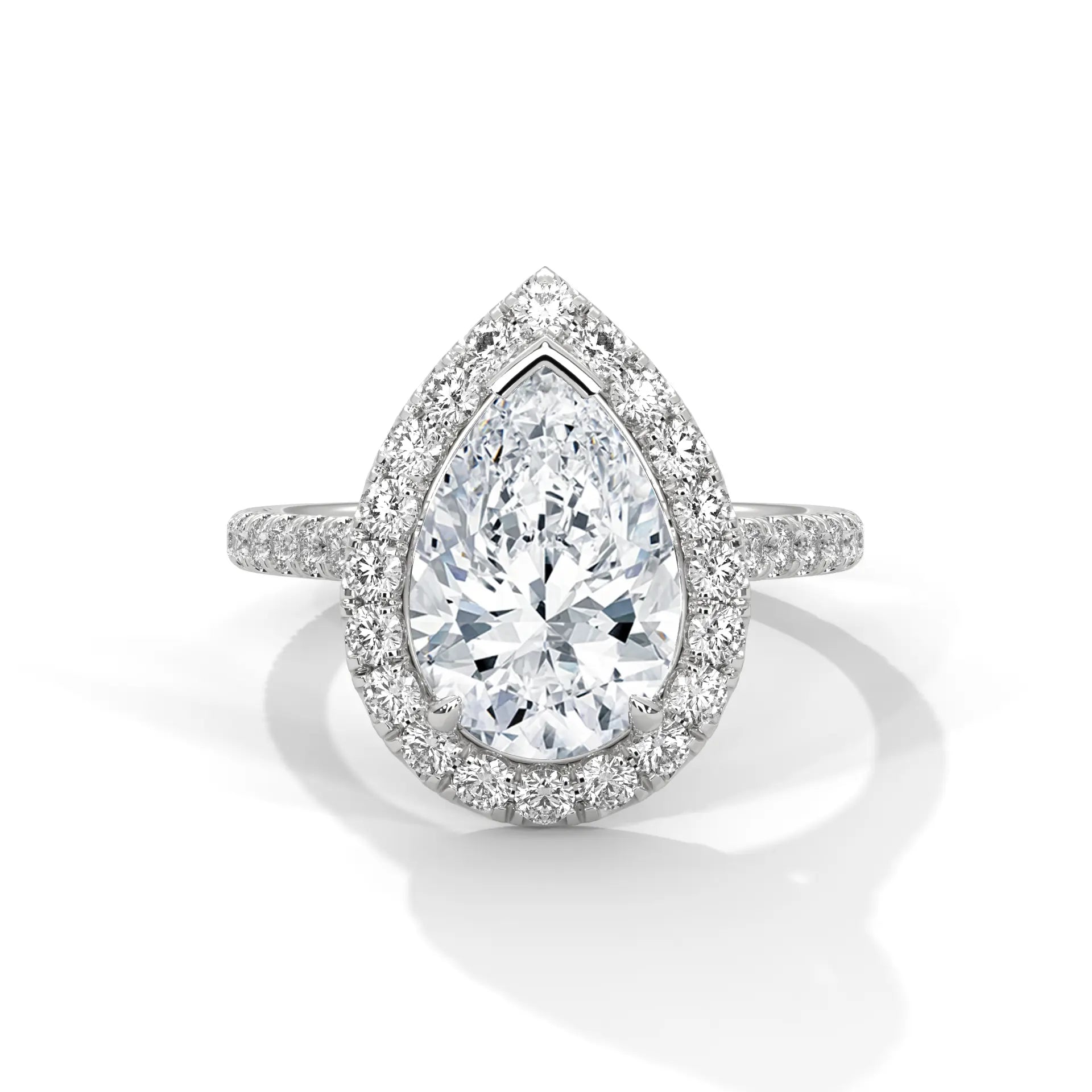 MJBS39 - Brilliant Pear Center Stone Shimmering Border Band