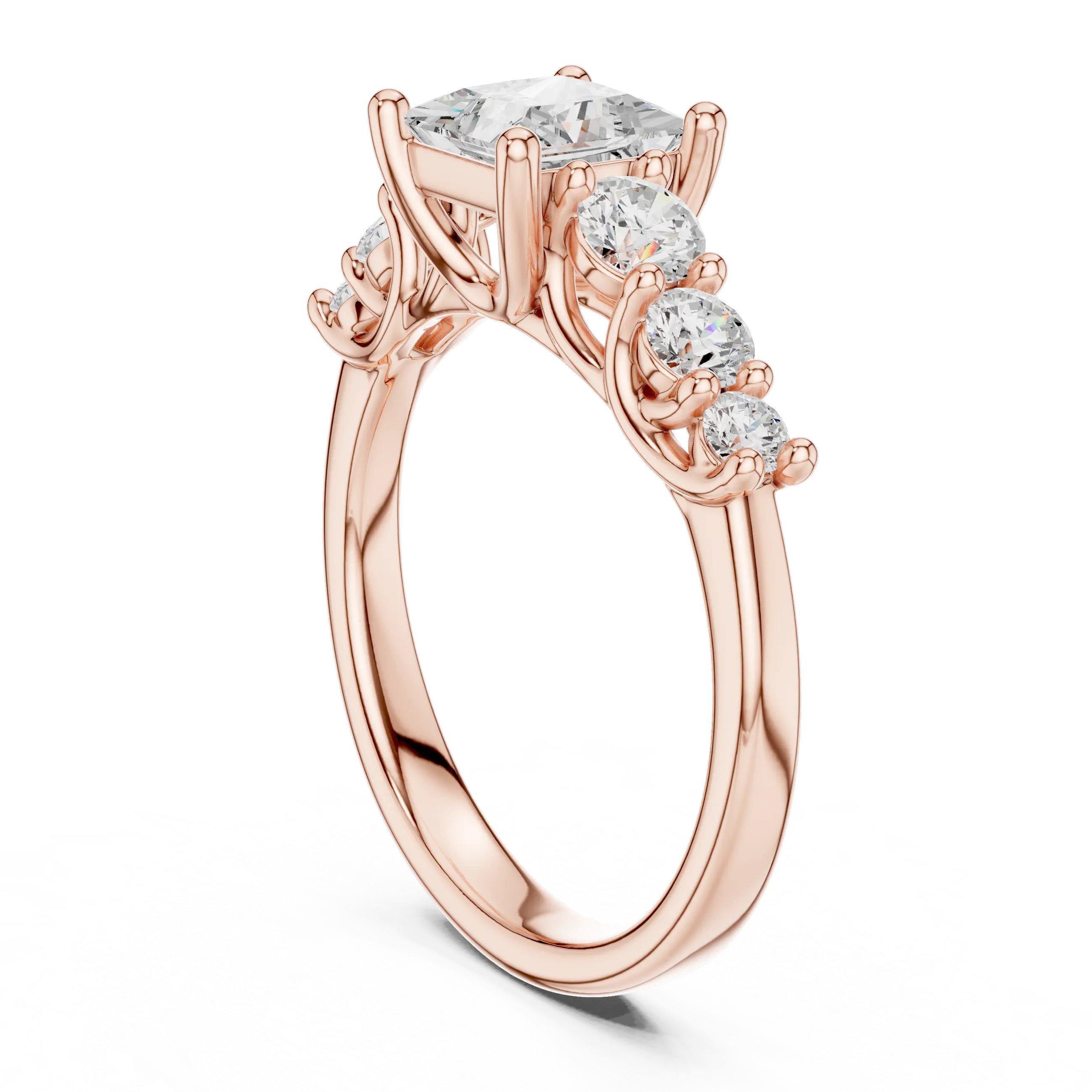 MJR069 - Princess Cut Round Flanked Graduated Accent Ring