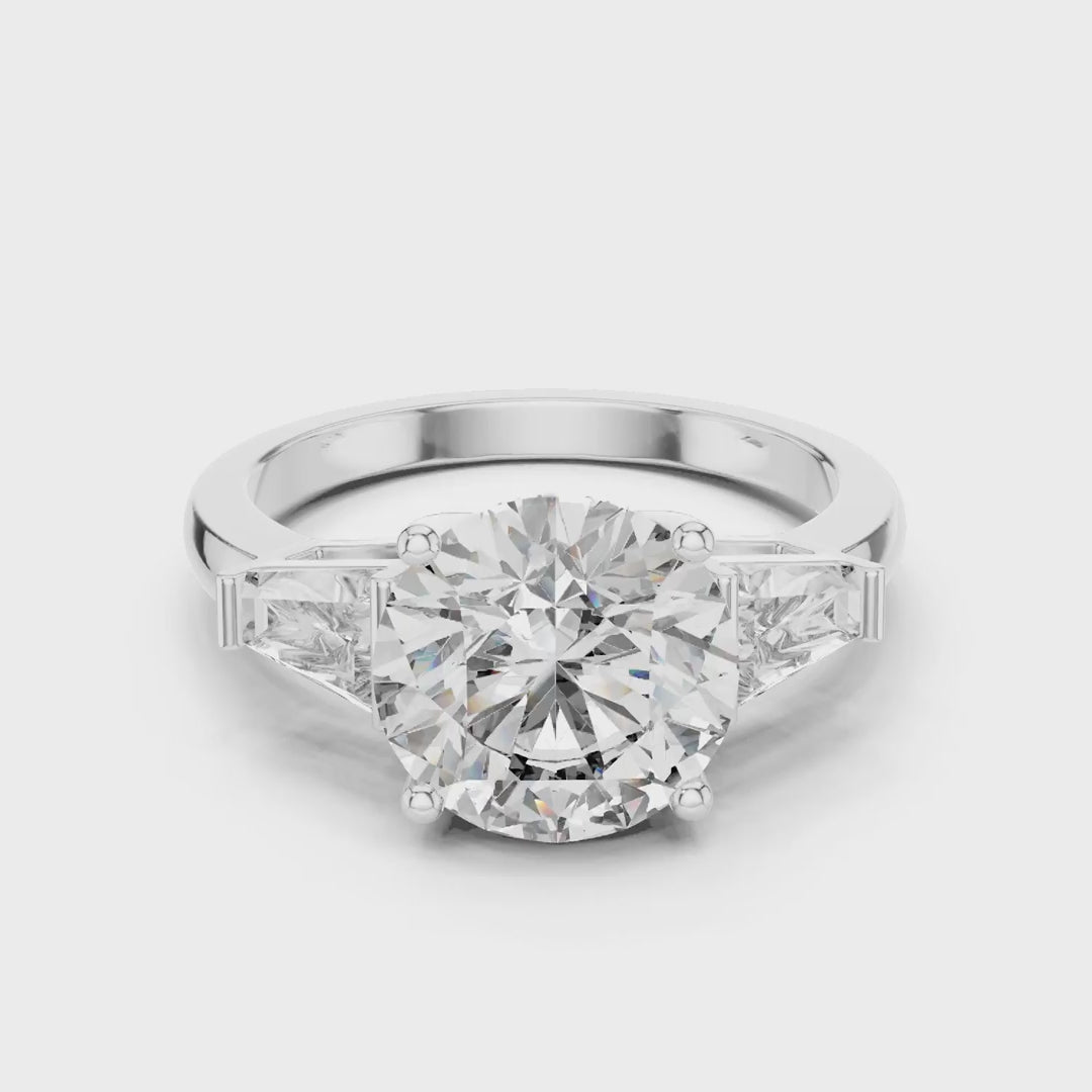 MJR011 - Round Brilliant Three Stone Engagement Ring