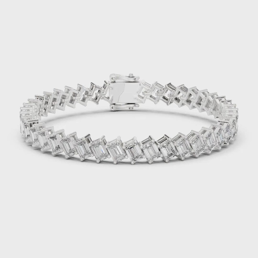 MJBR26 - Slanted Emerald Diamond Linked Wristband