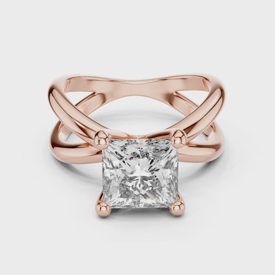 MJR034 - Princess Cut Crossover Lattice Solitaire Ring