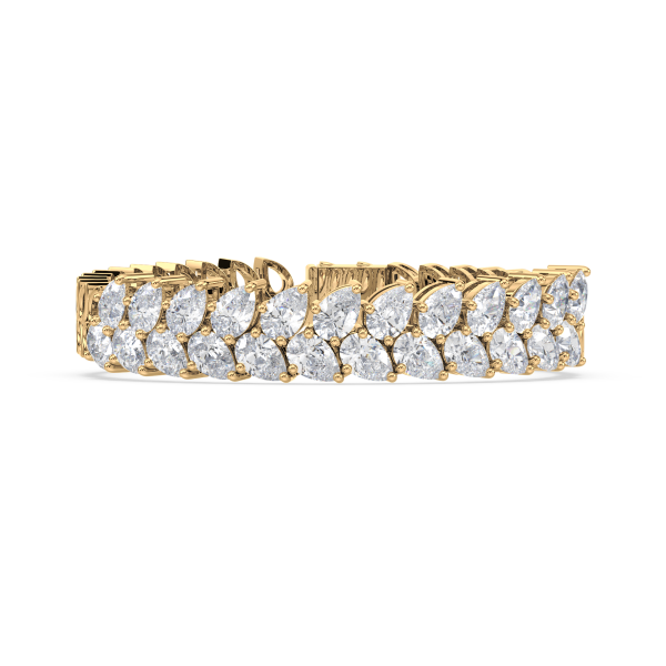 Pear shaped diamond bracelet